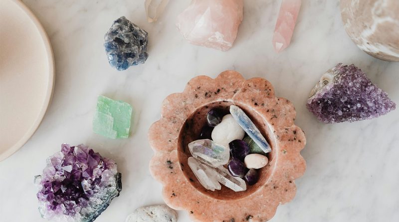 Jennifer Aniston’s Los Angeles home featuring crystals and calming interior design elements