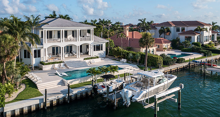 Coastal Tide Construction luxury home