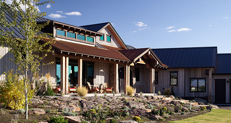 the exterior of a modern ranch-style home